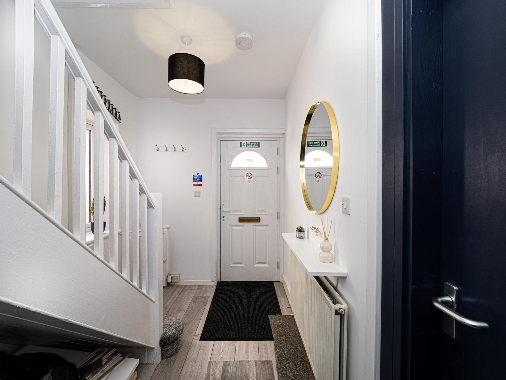 3Br Haven Retreat In Wallasey With Free Street Parking Exteriör bild